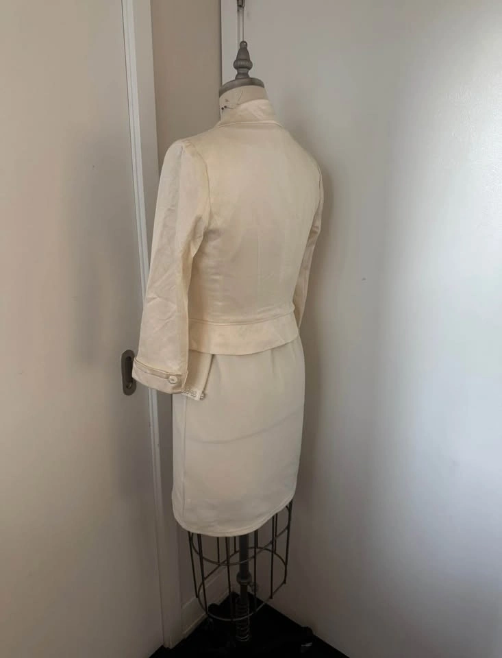Ladies 2-Piece Suit (Dress and Blazer) - Size 4/Small - photo 4