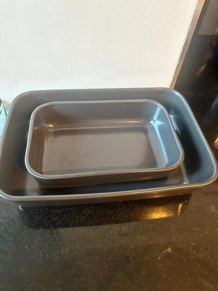 IKEA - Ovenware/Serving Bowls
