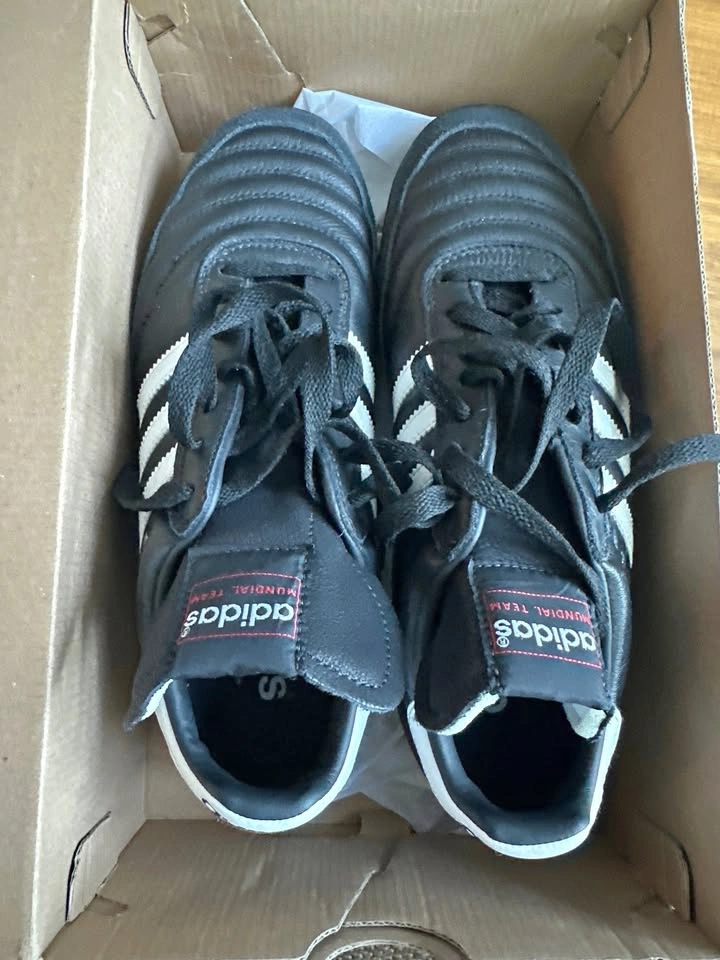 Adidas Mundial Team Shoes