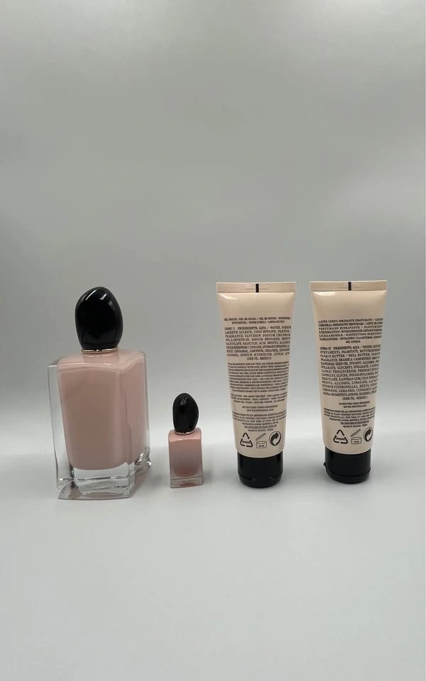 Rare Giorgio Armani Sì Eau de Parfum Gift Set - photo 4