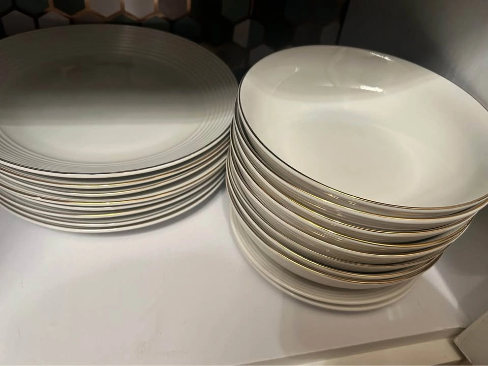 Dinner set - Gold rimmed - photo 2