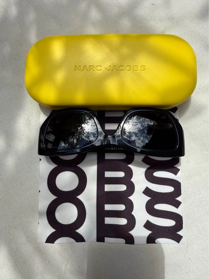 Marc Jacobs - The J Marc Square Cat Eye Sunglasses - photo 4