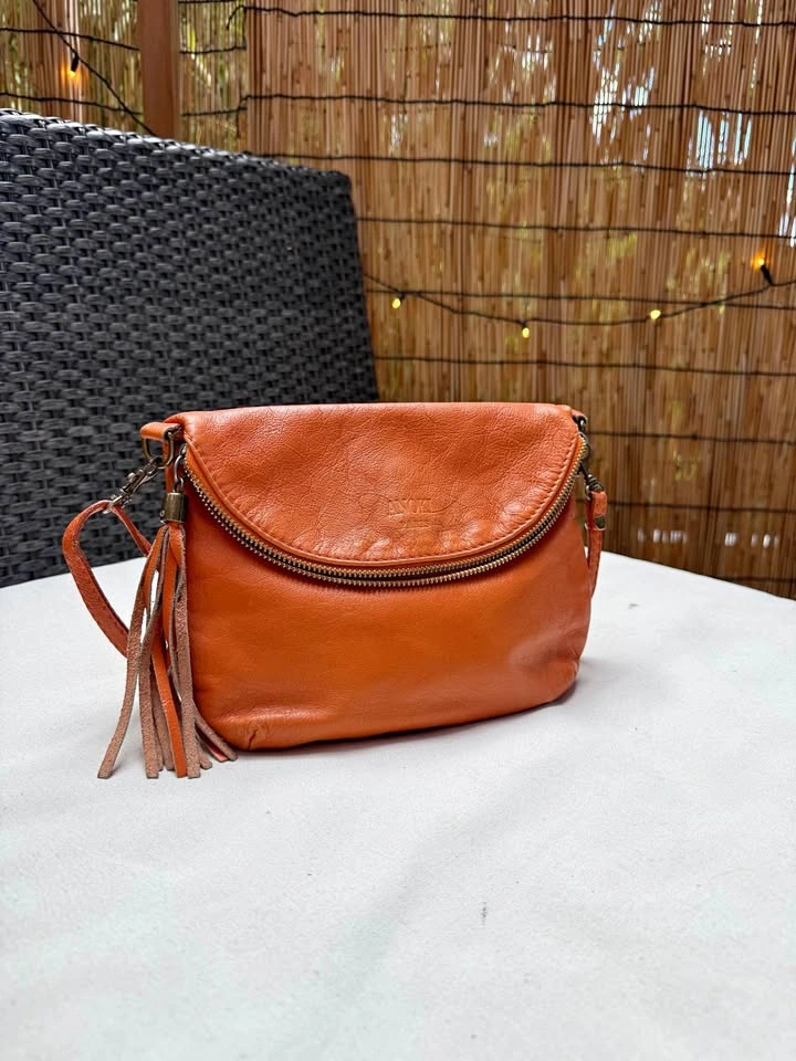Vintage Anoki Paris Genuine Italian Leather Orange Cross Body Ta