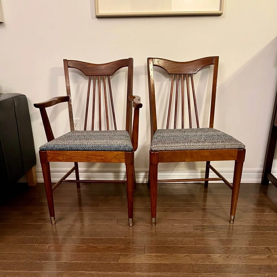 Set of 4 Mid-Century Modern Walnut Dining Chairs (by Krug furnit - photo 4