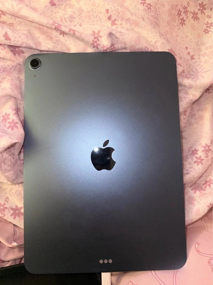 Apple iPad Air 5th Generation 256GB Wi-Fi - Blue - photo 3