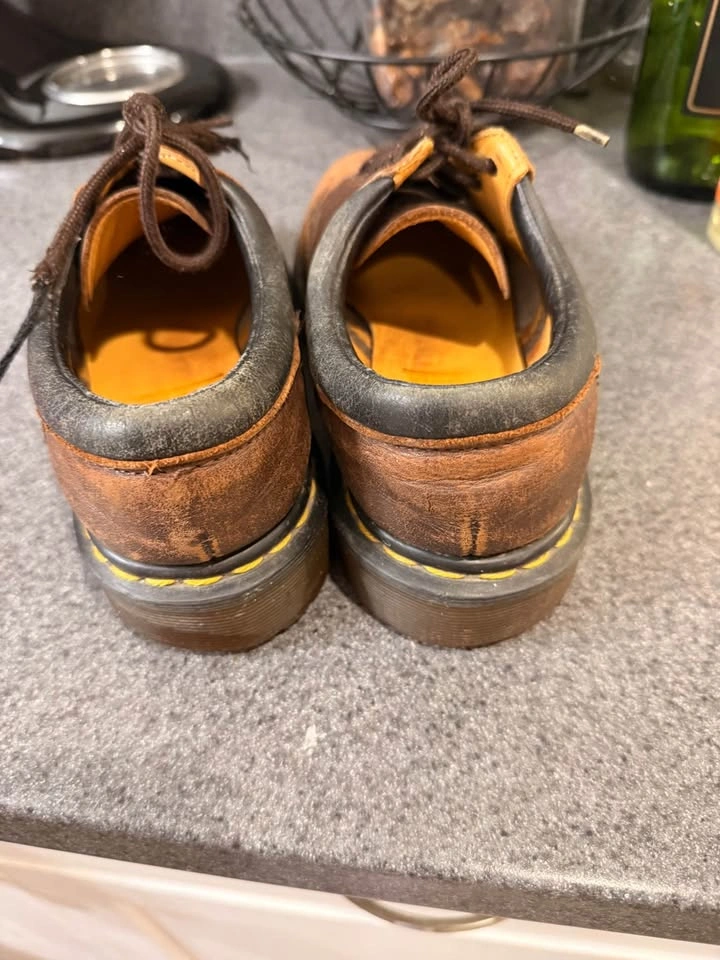 Vintage Made in England Dr. Martens 8053 5-Eye shoes - Brown Lea - photo 5