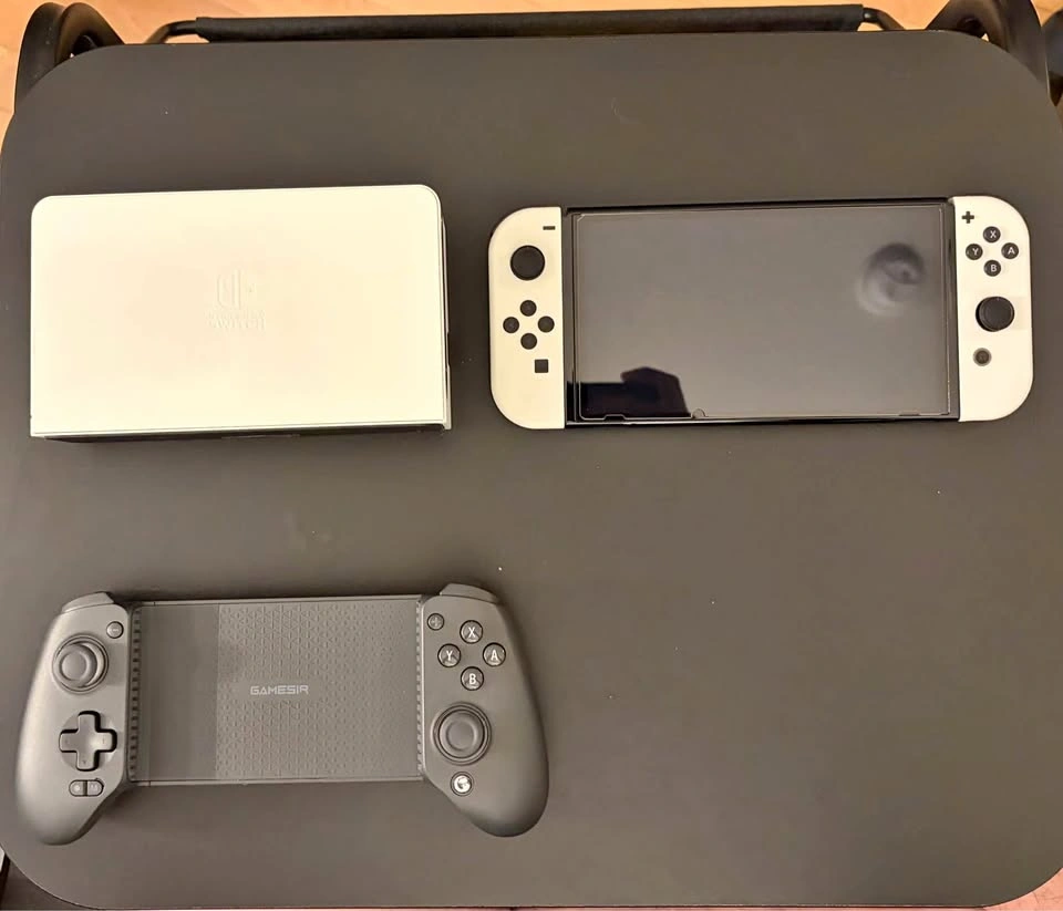 Nintendo Switch OLED (Comprehensive Bundle)