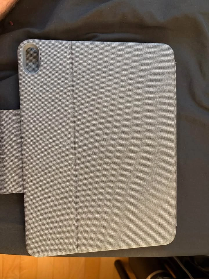 Logitech Folio Touch for iPad Air 11” - photo 5