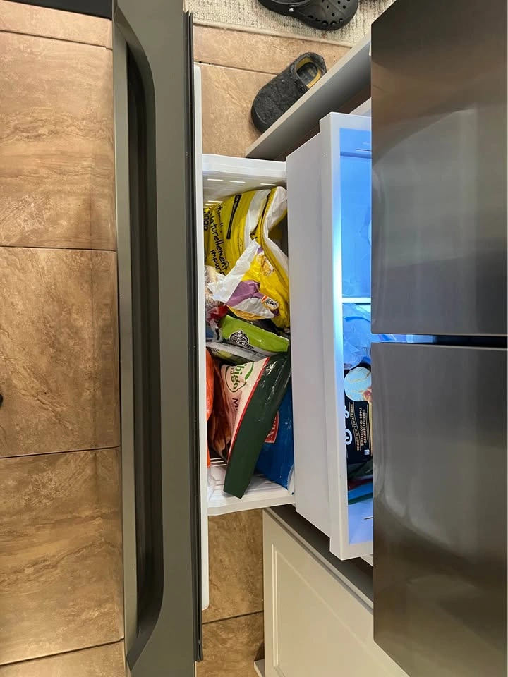 Samsung French Door Smart Fridge 33in - photo 5