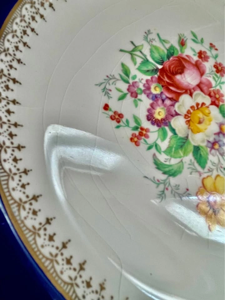 Vintage Cobalt Floral Center Pareek Johnson Bros Dinner Plate - photo 3