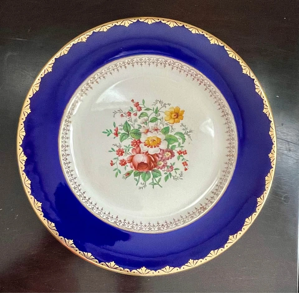 Vintage Cobalt Floral Center Pareek Johnson Bros Dinner Plate - photo 4