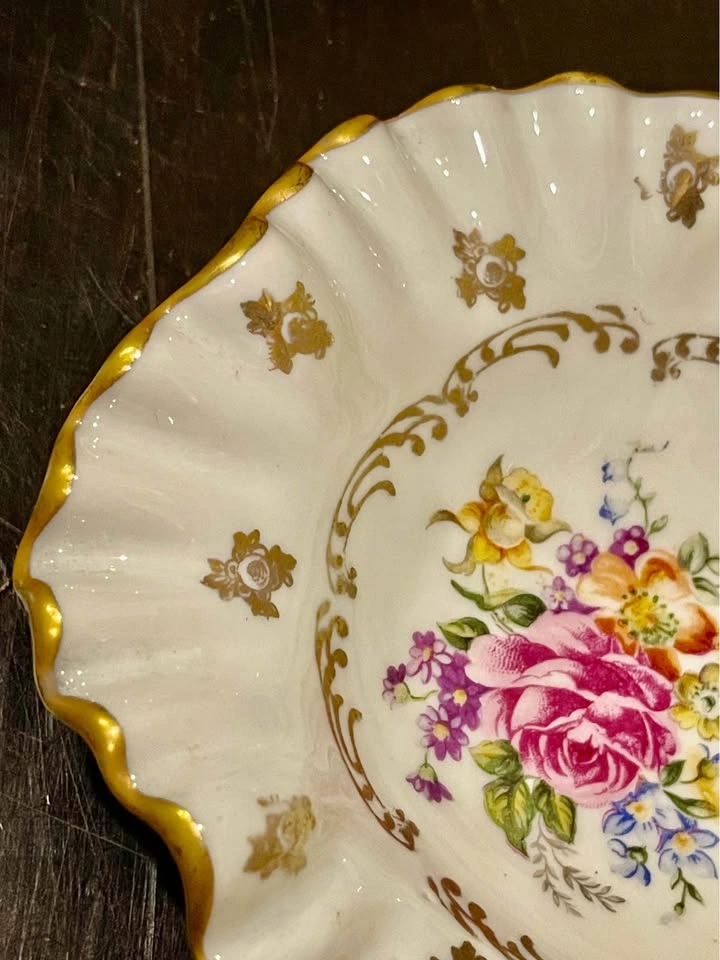 VINTAGE Limoges Floral Trinket Dish with Gold Rim Ruffles - photo 4