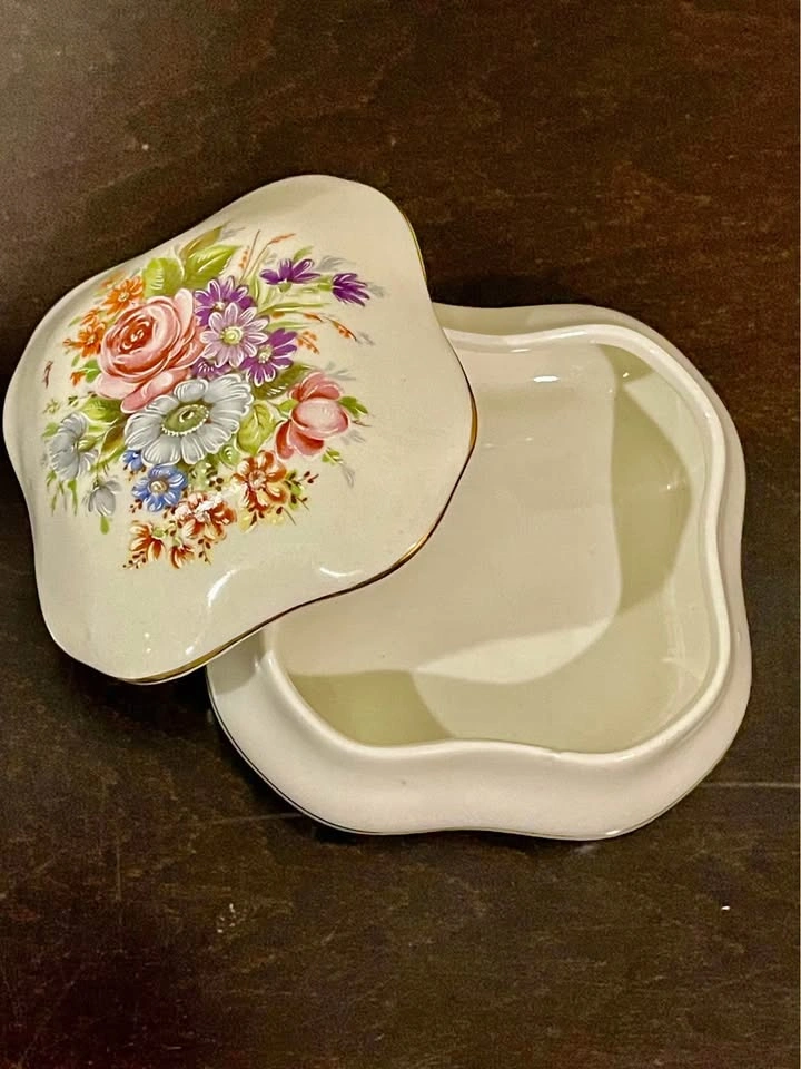 Vintage Italian Ceramic Trinket Dish: Floral Bouquet Keepsake Bo - photo 3