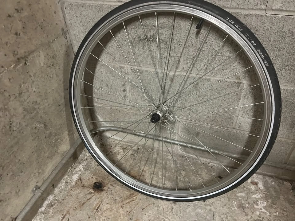Shimano 700c QR Wheelset - photo 3