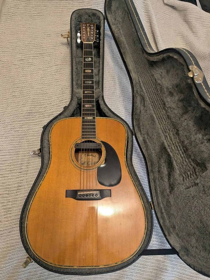 50 Year Old - F. Hashimoto Acoustic Guitar - Includes Hard case