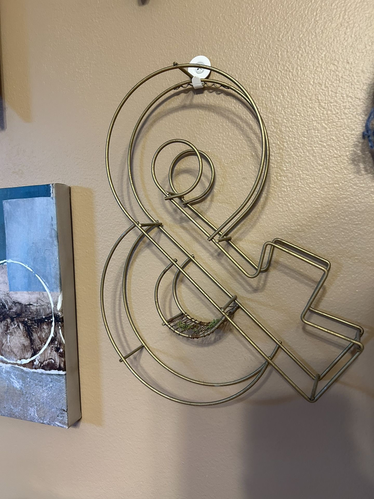 Abstract “Ampersand &” Metal Wall Art