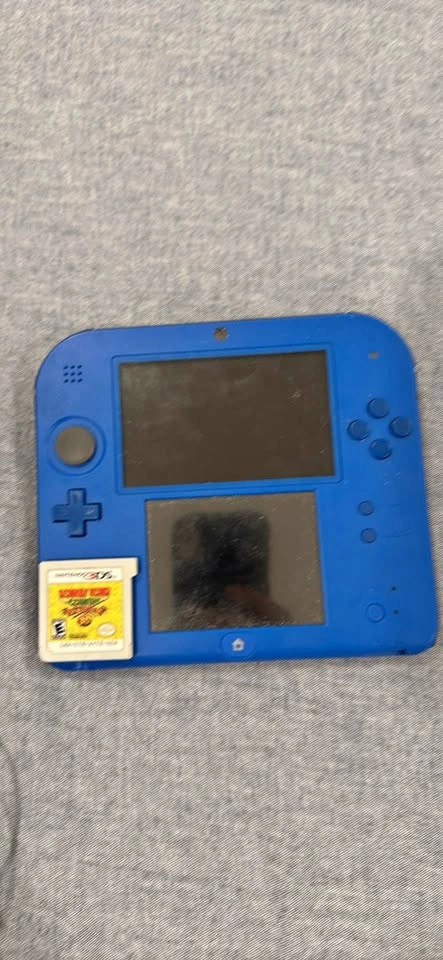 Nintendo 2DS (Blue) + Donkey Kong Country Returns 3D