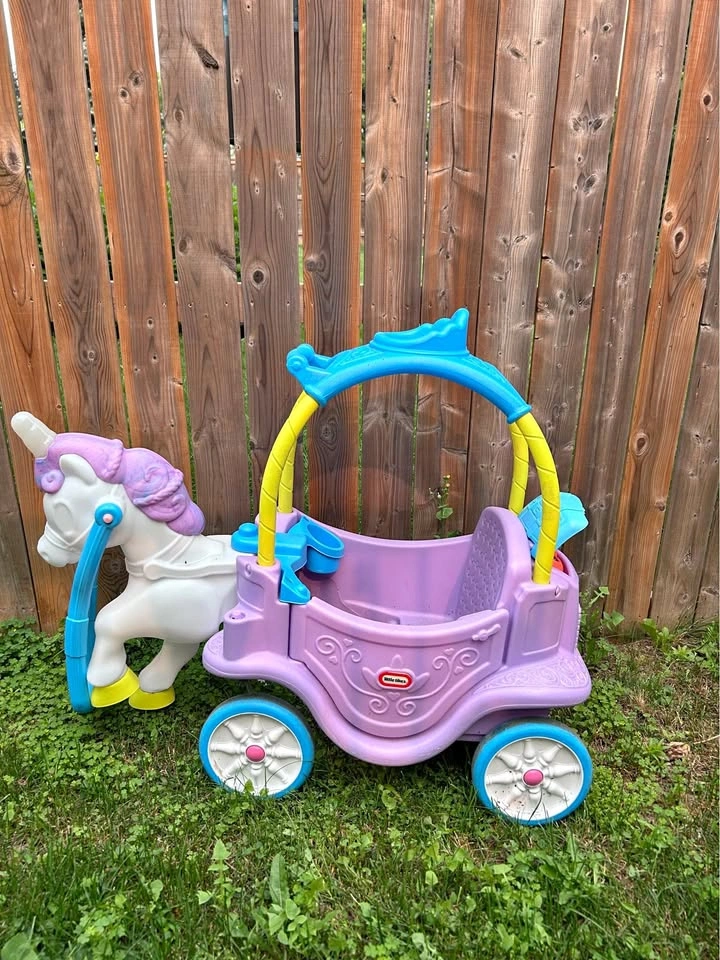 Little tikes princess horse and carriage chariot