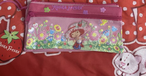 New Español Strawberry Shortcake Rosita Fresita Pencil Case