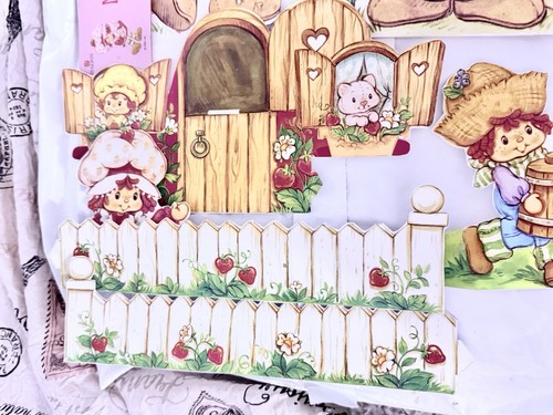 Vtg Strawberry Shortcake Cutout, Table Display Set- Brazil - photo 4