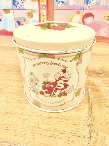 Vintage 1980 Strawberry Shortcake Apricot Hops-a-Lot Tin