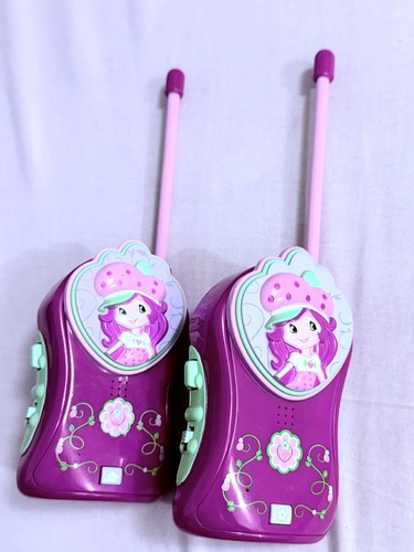 2009 Strawberry Shortcake Walkie Talkie Remote Set