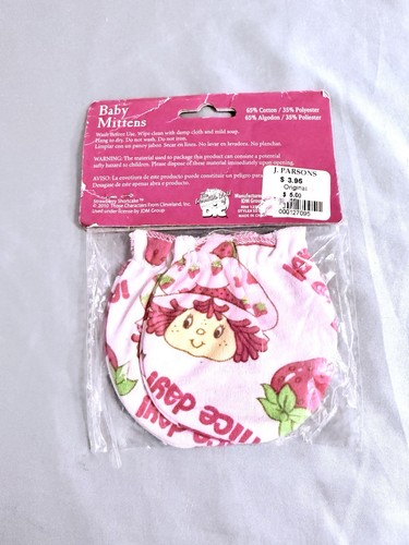 2010 Strawberry Shortcake TCFC Baby mittens- NIP - photo 2