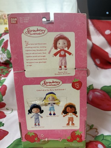 Strawberry Shortcake Berry Soft Friends Pajama Glow Plush Doll - photo 3
