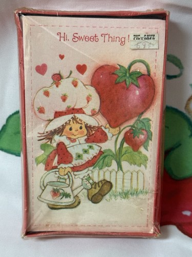 Vtg Strawberry Shortcake Valentine Cards Sealed Box Of 12 80s