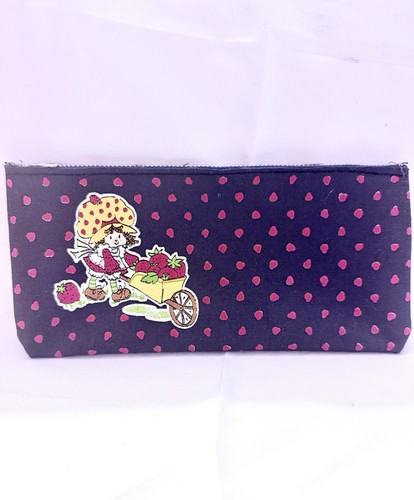 Vintage 1980 Strawberry Shortcake Pencil Case American Greetings