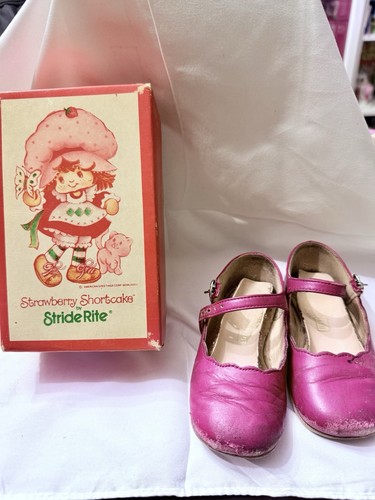 Vintage Strawberry Shortcake Stride Rite Shoes 1982 Kids 4.5
