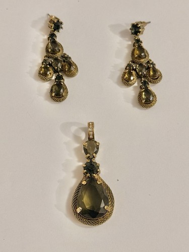Gold Tone Brown Tanzanite Teardrop Pendant & Dangle Earrings