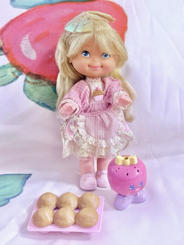 Vintage Mattel Cherry Merry Muffin Doll With Muffin & Accessory