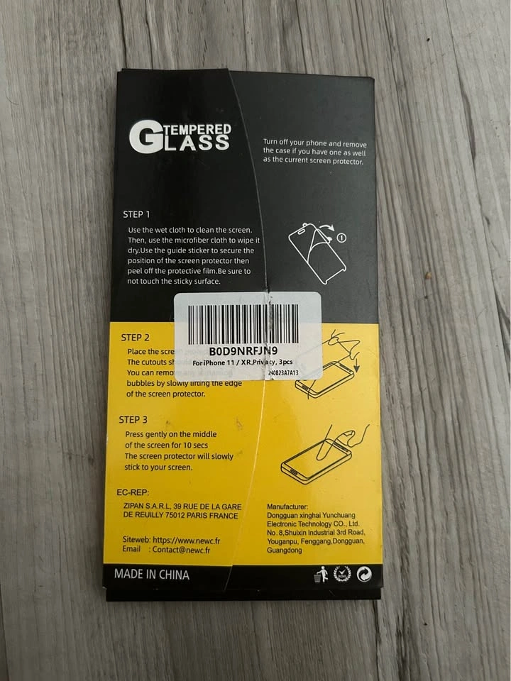 NEW’C iPhone 11 / XR Privacy Tempered Glass Screen Protector - photo 2