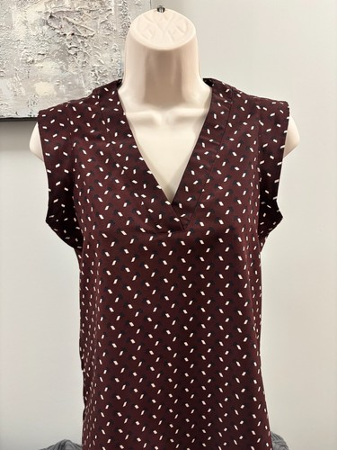 Ann Taylor Ruffle Neck Blouse XS Petite XSP LN Wine Geo Dot