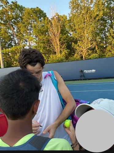 Taylor Fritz Autograph Signed Used Tennis Towel 2025 National Ba - photo 2