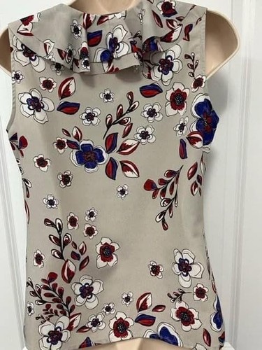 Banana Republic Womens SP Gray Floral Ruffle V Neck Tank Top - photo 3
