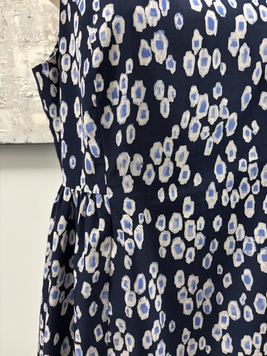 GAP Fit Flare Dress Size 6 Petite 6P BNWT Navy Blue White - photo 4