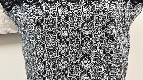LOFT Ann Taylor Womens XS Black White Medallion Crochet Top - photo 2