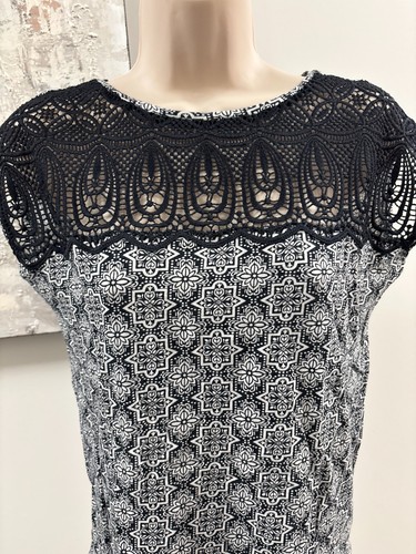 LOFT Ann Taylor Womens XS Black White Medallion Crochet Top - photo 3