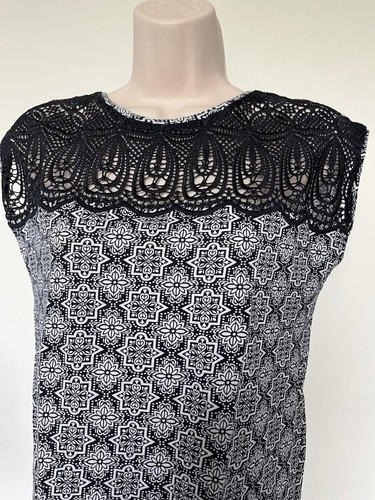 LOFT Ann Taylor Womens XS Black White Medallion Crochet Top - photo 5