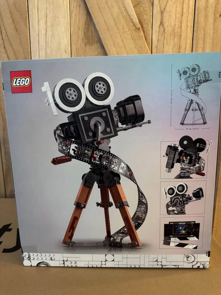 NEW Lego Disney Tribute Camera (43230) - NIB - photo 2