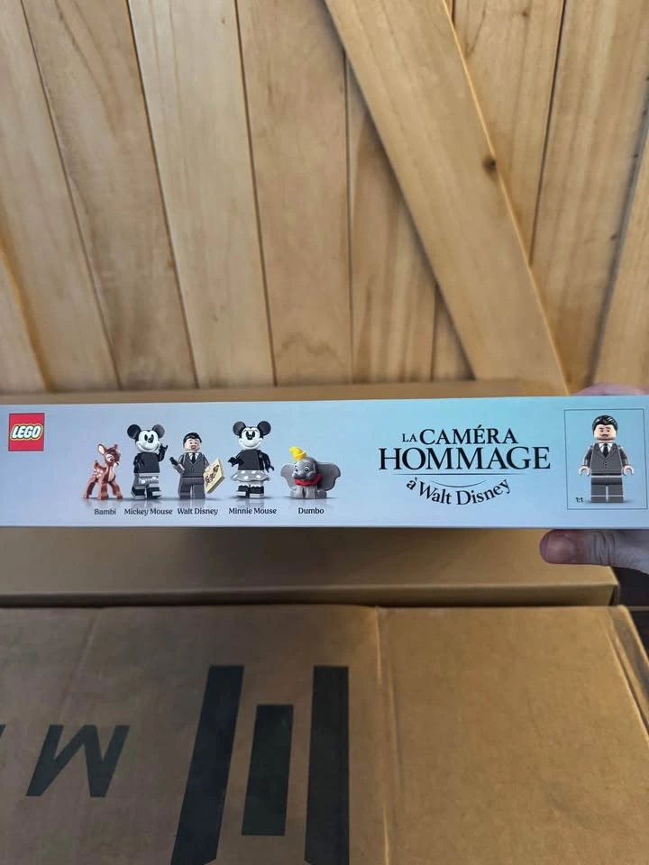 NEW Lego Disney Tribute Camera (43230) - NIB - photo 3