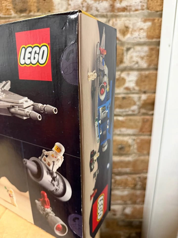 LEGO - 10497 Galaxy Explorer (NSIB) - photo 3