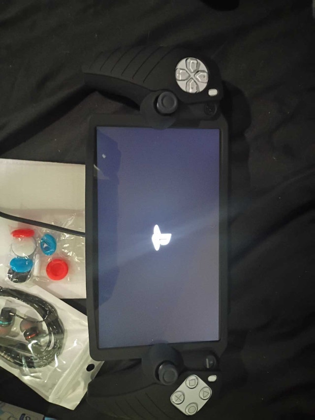 PlayStation Portal, bought March 2026, used once - photo 4