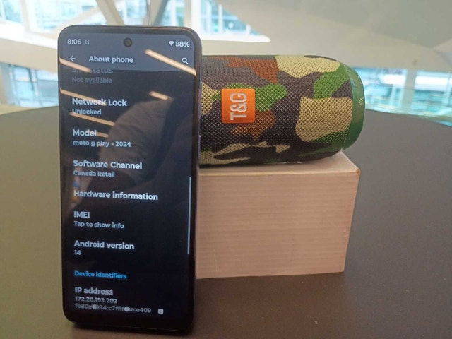 Motorola g series 2024 64gb Android phone