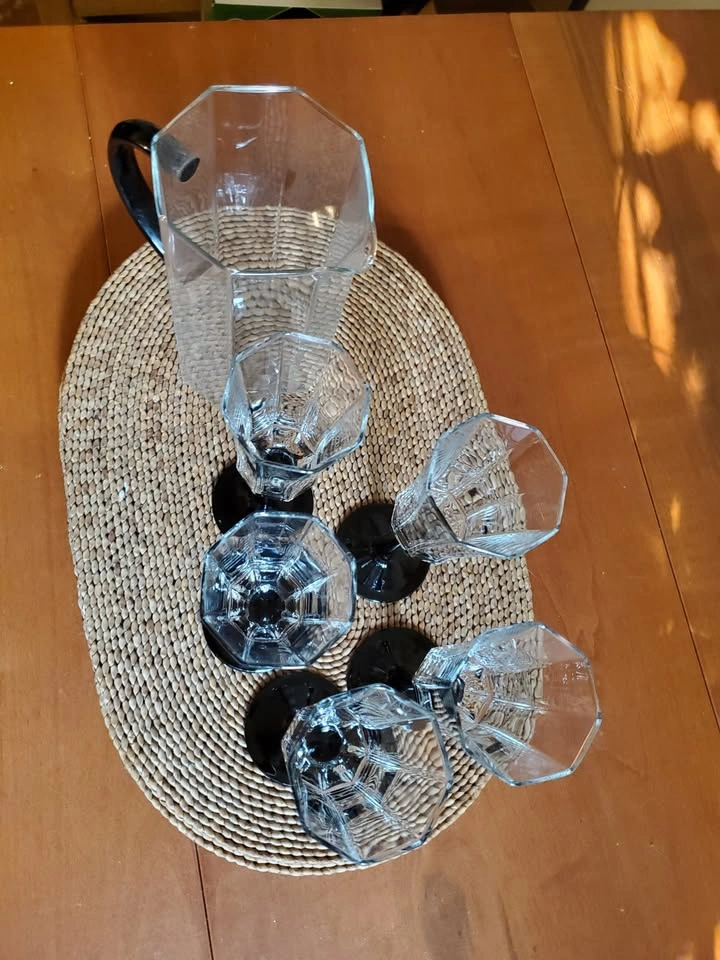Vintage Octagonal Faceted Black Stem Champagne Flutes & Pitcher - photo 4
