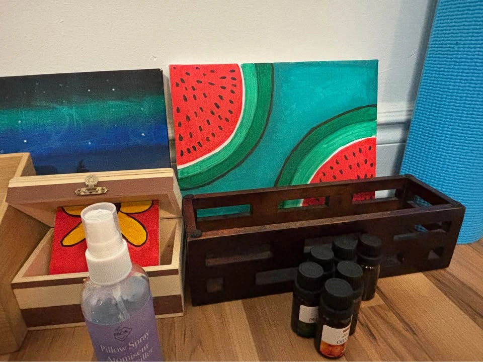 MOVING SALE Home Decor Bundle - photo 4