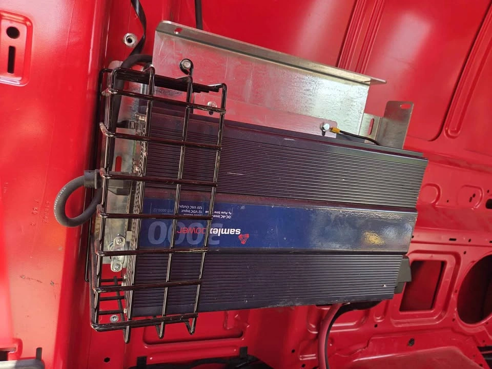 Samlex PST-3000-12 Pure Sine Wave Inverter - photo 4