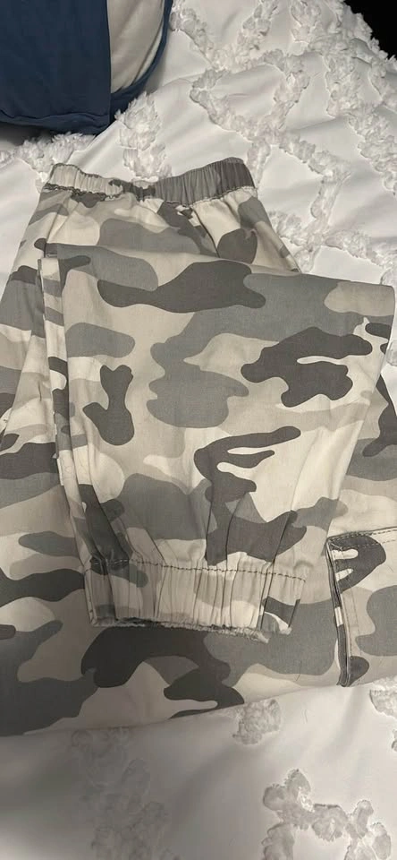Refuge Camo Cargo Pants Size M - photo 5